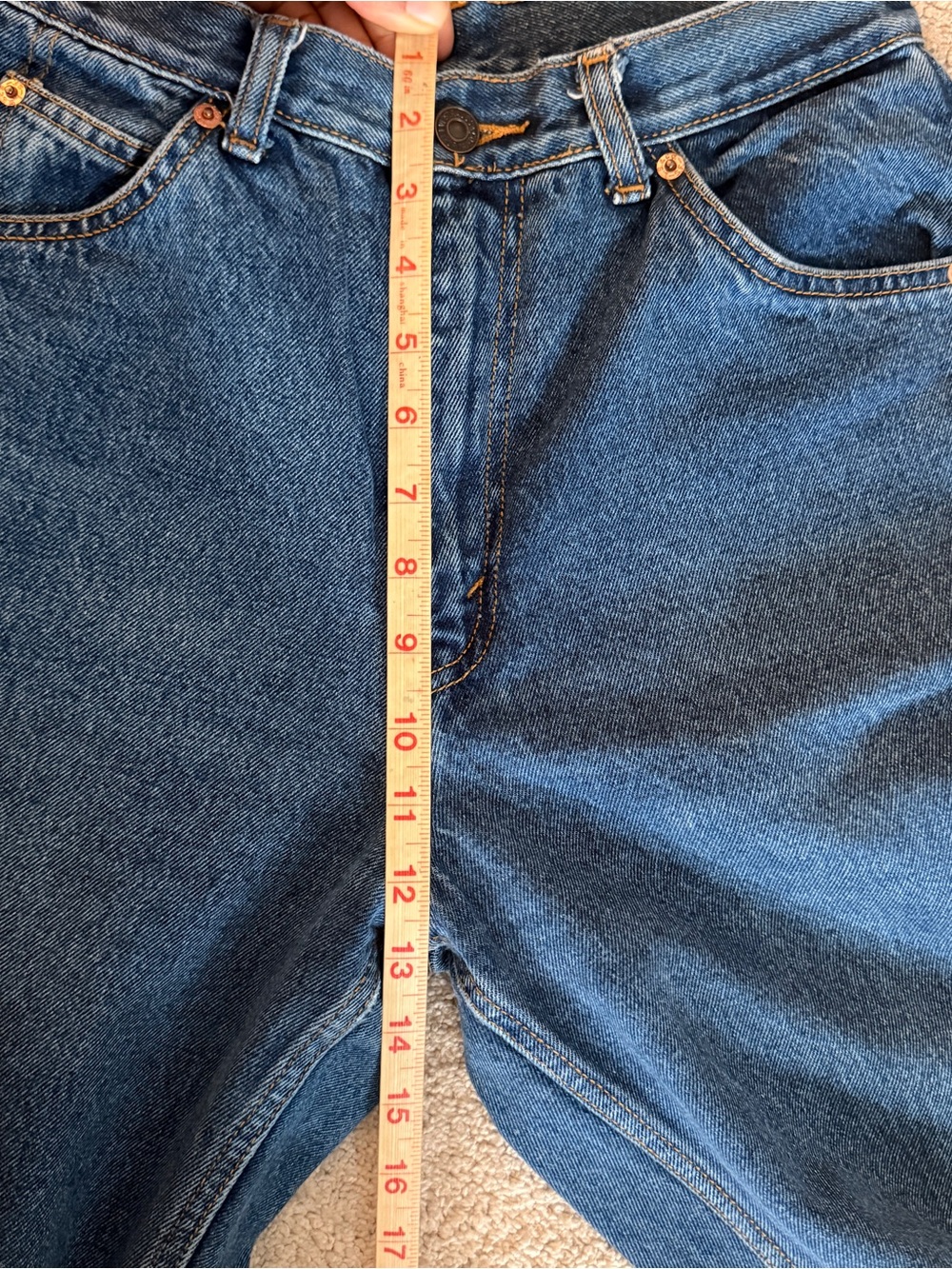 LEVIS | VINTAGE DARK WASH ORANGE TAG MOM JEANS 🧡🍊🧡 - Picture 8 of 8